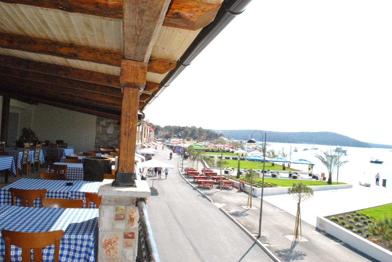 Guesthouse Promenade Medulin Buitenkant foto