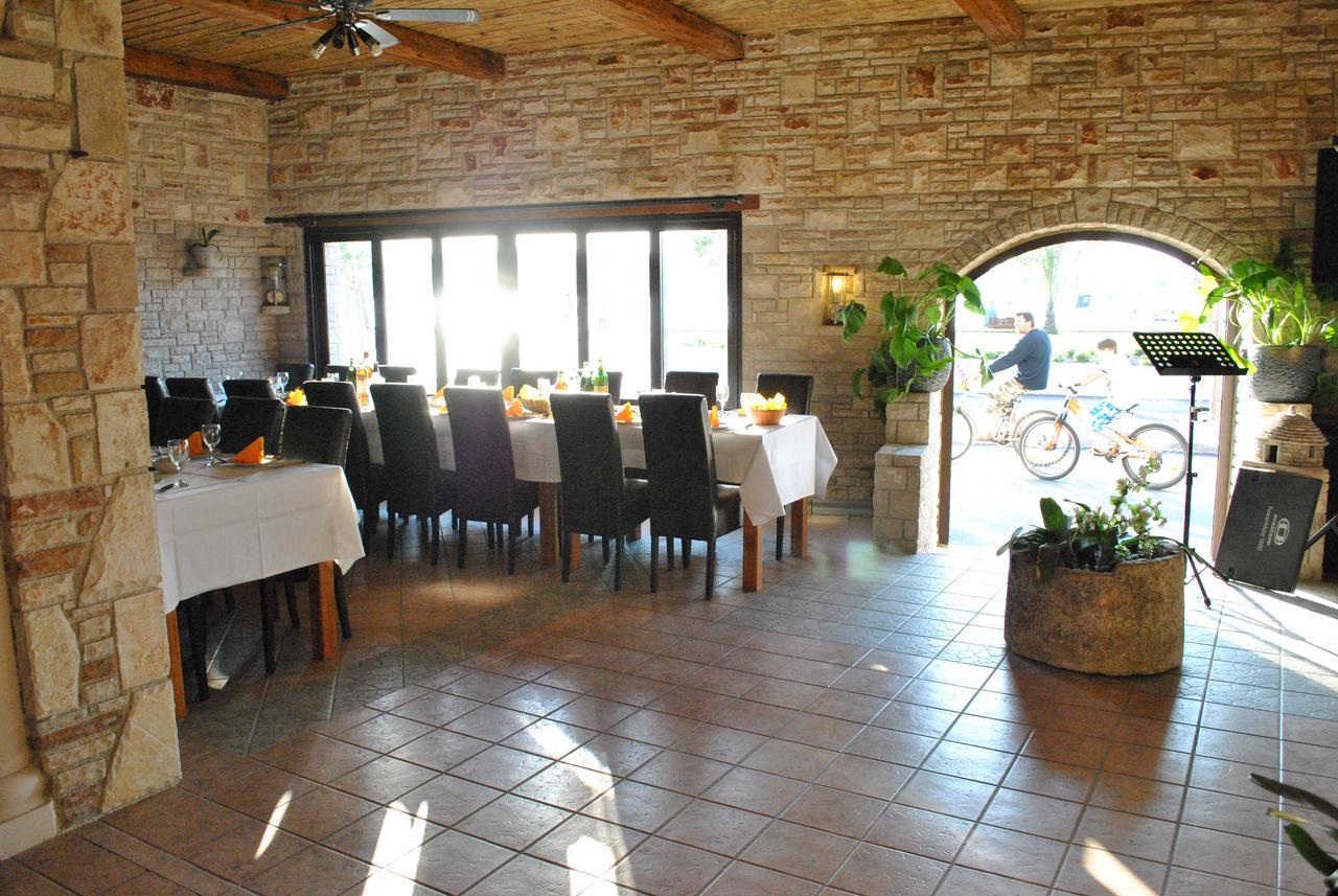 Guesthouse Promenade Medulin Buitenkant foto